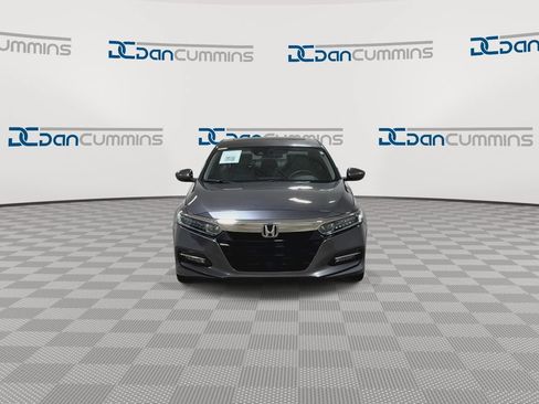 Used 2019 Honda Accord EX image 4