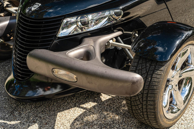 Used 1999 Plymouth Prowler RWD image 50