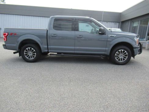 Used 2020 Ford F150 XLT w/ Equipment Group 302A Luxury AWD/4WD image 4