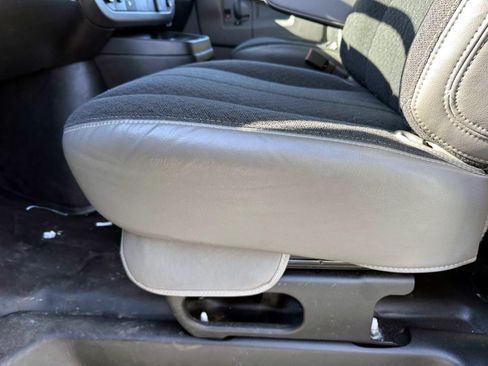 Used 2025 Chevrolet Express 2500 w/ Driver Convenience Package RWD image 13