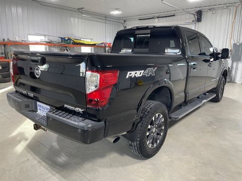 Used 2016 Nissan Titan PRO-4X image 7