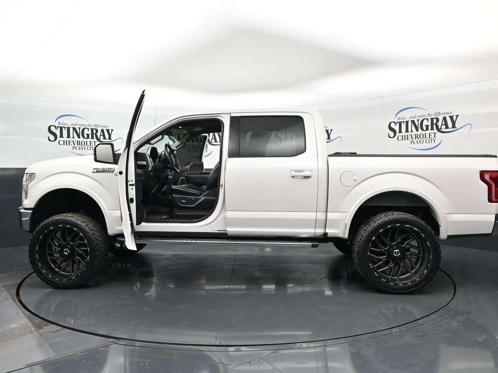 Used 2015 Ford F150 Lariat w/ Equipment Group 501A Mid AWD/4WD image 37