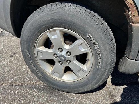 Used 2006 Ford Escape XLT image 13