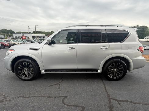 Used 2019 Nissan Armada Platinum w/ Captain's Chairs Package RWD image 4