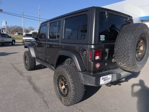 Used 2020 Jeep Wrangler Unlimited Sport S image 17