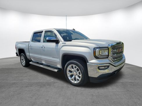 Used 2017 GMC Sierra 1500 SLT w/ SLT Premium Package image 18
