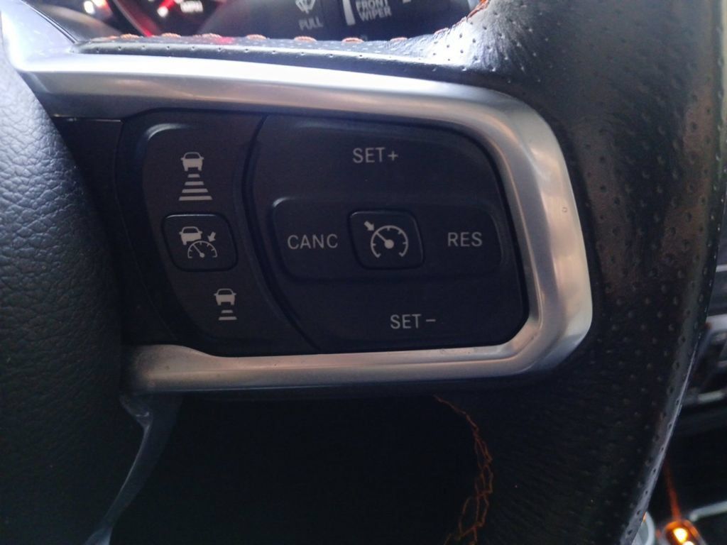 Used 2021 Jeep Gladiator Mojave AWD/4WD image 25