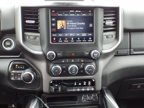 Used 2020 RAM 1500 Big Horn AWD/4WD image 13