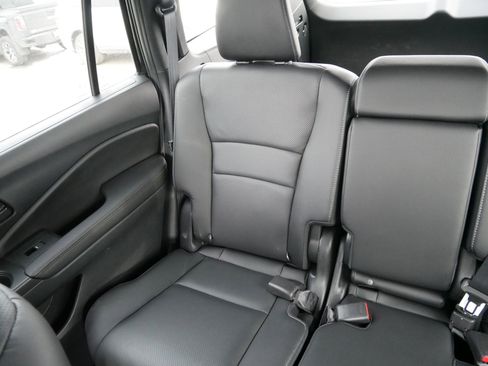 Certified 2023 Honda Passport EX-L image 11