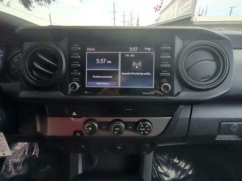 Used 2021 Toyota Tacoma SR RWD image 17