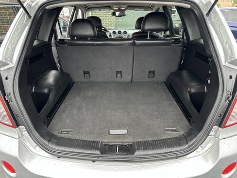 Used 2014 Chevrolet Captiva Sport LT w/ Convenience Package FWD image 17