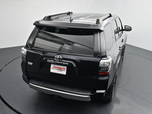 Used 2023 Toyota 4Runner TRD Off-Road Premium AWD/4WD image 33