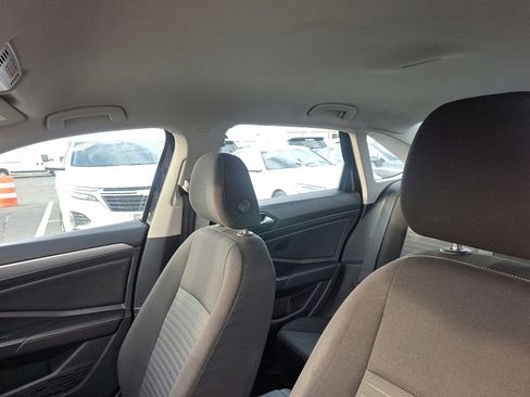 Used 2024 Volkswagen Jetta S image 23