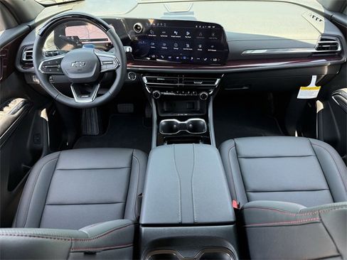 New 2026 Chevrolet Traverse Z71 w/ Enhanced Driving Package image 11