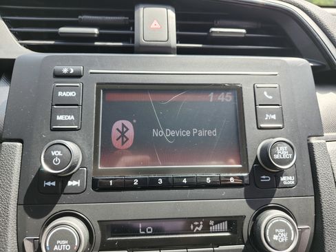 Used 2020 Honda Civic LX image 4