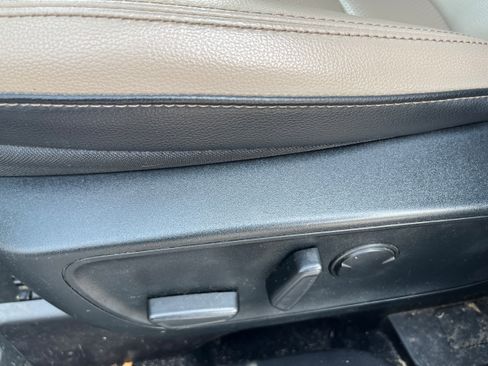 Certified 2020 Ford Escape SEL AWD/4WD image 10