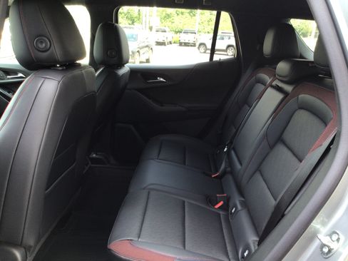 New 2026 Chevrolet Equinox RS w/ LPO, Floor Liner Package FWD image 21