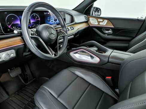 Used 2024 Mercedes-Benz GLE 350 4MATIC image 21