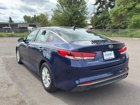 Used 2018 Kia Optima LX FWD image 21