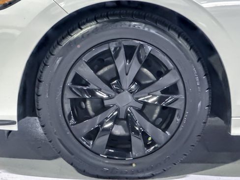 Used 2024 Honda Civic LX image 13