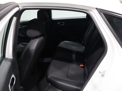 Used 2023 Honda Civic Sport image 18