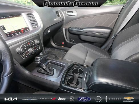 Used 2018 Dodge Charger R/T w/ Beats Audio Group image 20