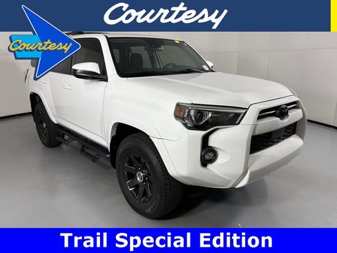 Used 2021 Toyota 4Runner Trail Special Edition image 1