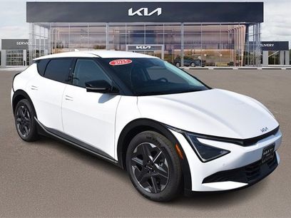 New 2025 Kia EV6 Light