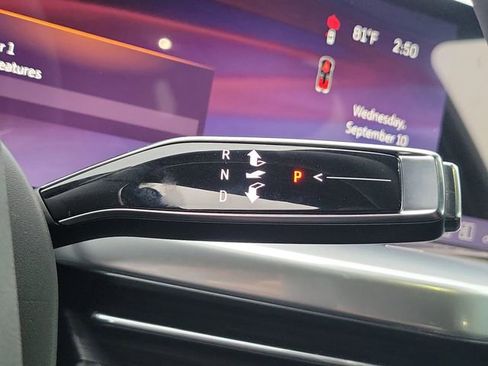 New 2026 Cadillac Escalade IQL Luxury w/ LPO, Radiant Package image 23