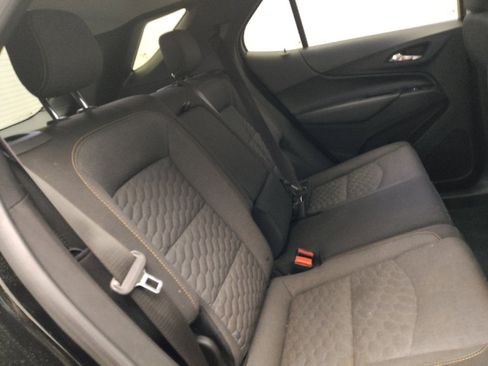 Used 2018 Chevrolet Equinox LT FWD image 19