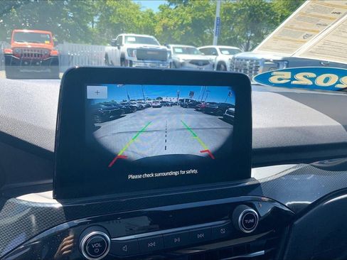 Used 2025 Ford Escape ST-Line FWD image 20
