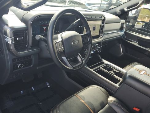 Certified 2023 Ford F250 Platinum image 23