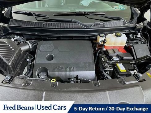 Used 2023 Chevrolet Traverse LT AWD/4WD image 37