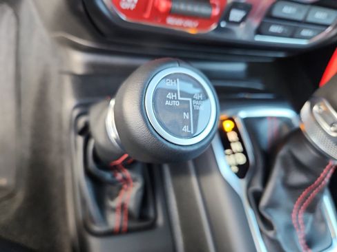 Used 2023 Jeep Wrangler Unlimited Rubicon 4xe image 33