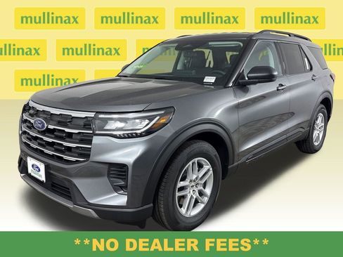 New 2026 Ford Explorer Active RWD image 14