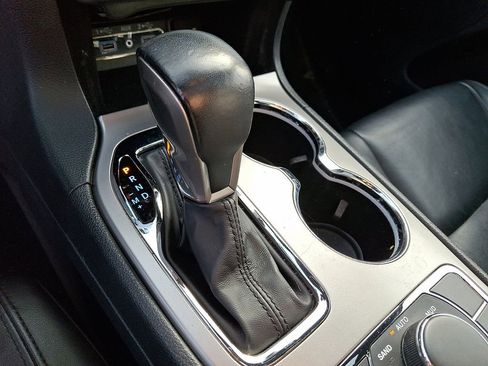 Used 2021 Jeep Grand Cherokee Limited w/ Premium Lighting Group image 16