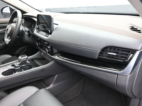 Used 2023 Nissan Rogue SL w/ SL Premium Package FWD image 44