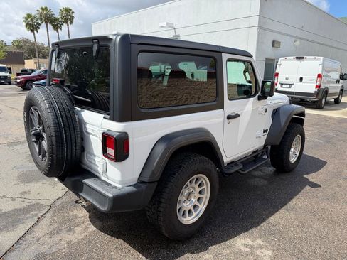 Used 2024 Jeep Wrangler Sport S AWD/4WD image 15