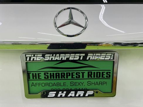 Used 2018 Mercedes-Benz GLC 300 4MATIC image 12