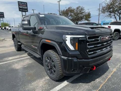 New 2026 GMC Sierra 2500 AT4 w/ AT4 Premium Plus Package image 4