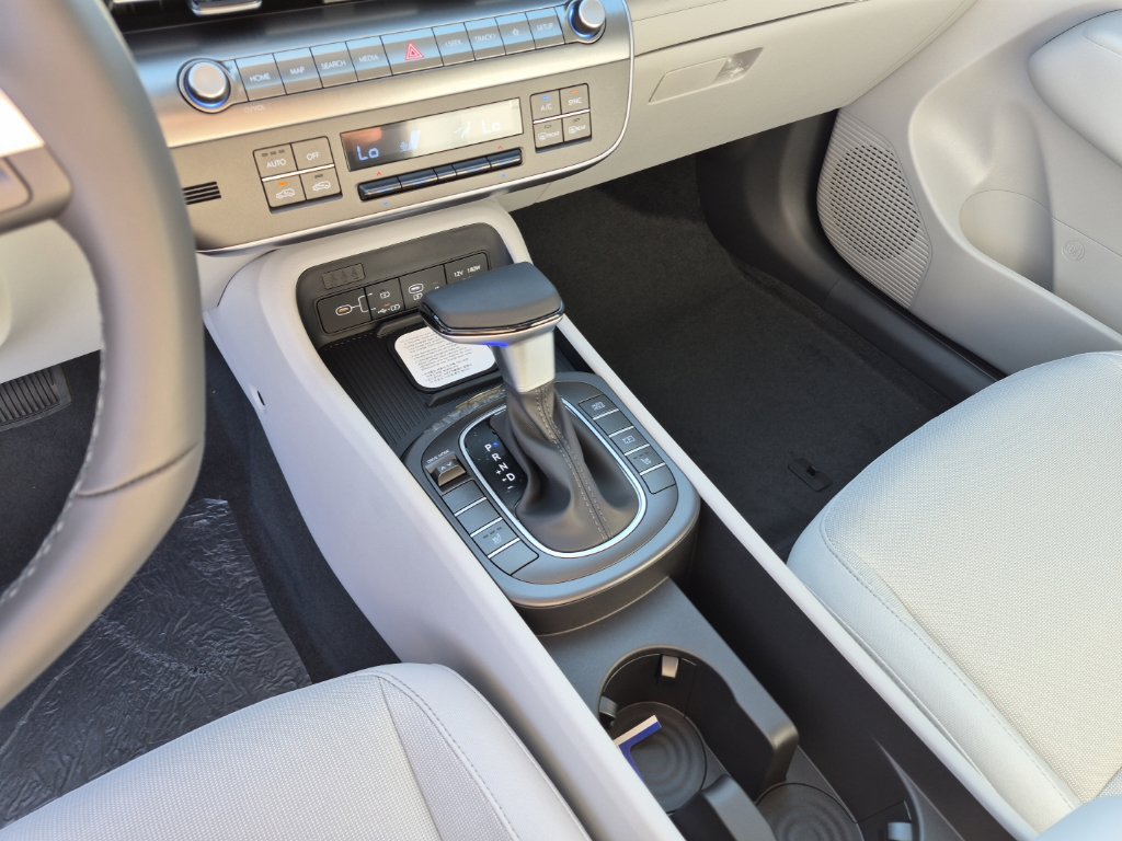 New 2027 Hyundai Kona SEL Sport FWD image 13