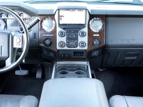 Used 2016 Ford F250 Lariat w/ Lariat Ultimate Package image 17