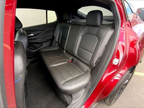 Used 2024 Buick Envista Sport Touring w/ Convenience I Package FWD image 28