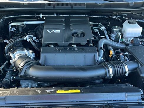 Used 2023 Nissan Frontier PRO-4X w/ Pro Convenience Package image 27