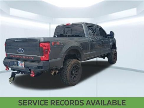 Used 2017 Ford F250 Lariat w/ Lariat Ultimate Package AWD/4WD image 3