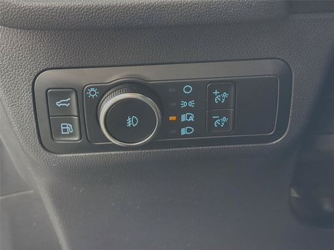 Used 2024 Ford Escape ST-Line Select AWD/4WD image 17