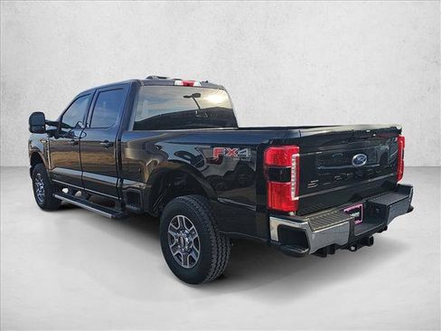 New 2026 Ford F250 Lariat w/ FX4 Off-Road Package image 3