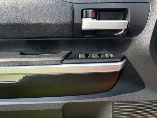 Used 2017 Toyota Tundra SR5 AWD/4WD image 21