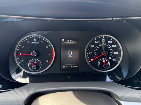 Used 2023 Kia K5 GT-Line w/ GT-Line Premium Package image 11