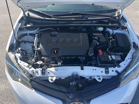 Used 2019 Toyota Corolla LE image 11